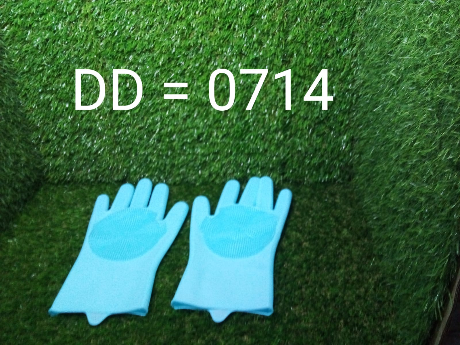 Silicone scrubber gloves for all-purpose use Silicone scrubber gloves for all-purpose use